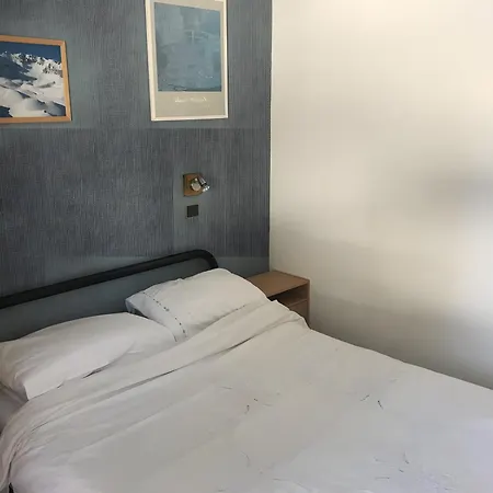 Apartament In-out 1650 *