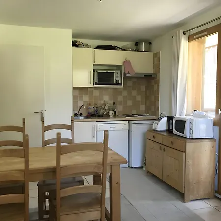 Apartament In-out 1650 *